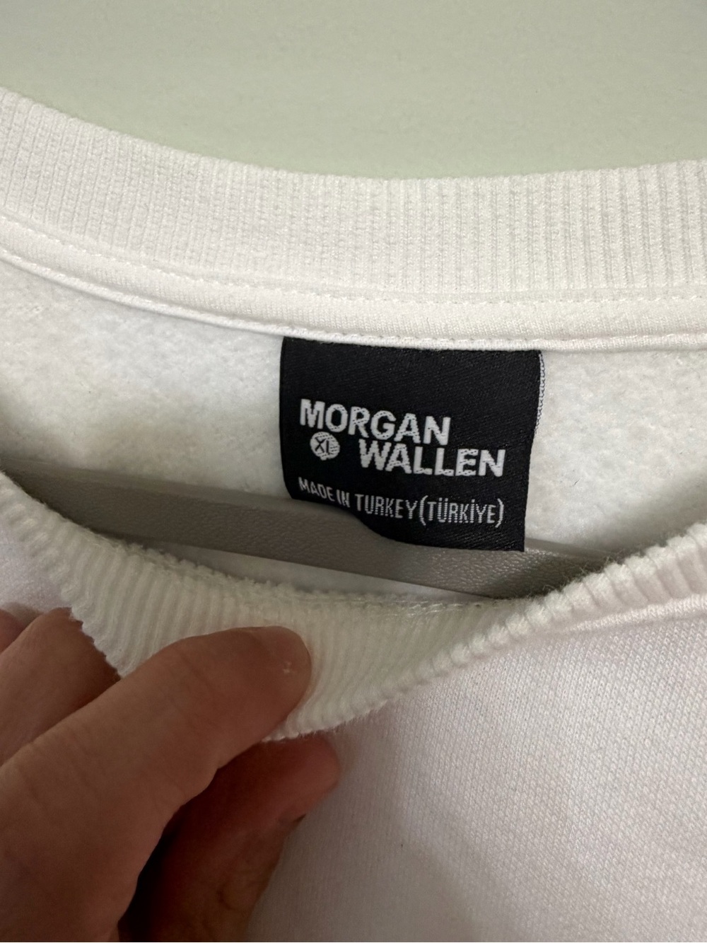 Morgan Wallen White Crewneck Cowboy bronco graphic Sweatshirt XL - Picture 3 of 6
